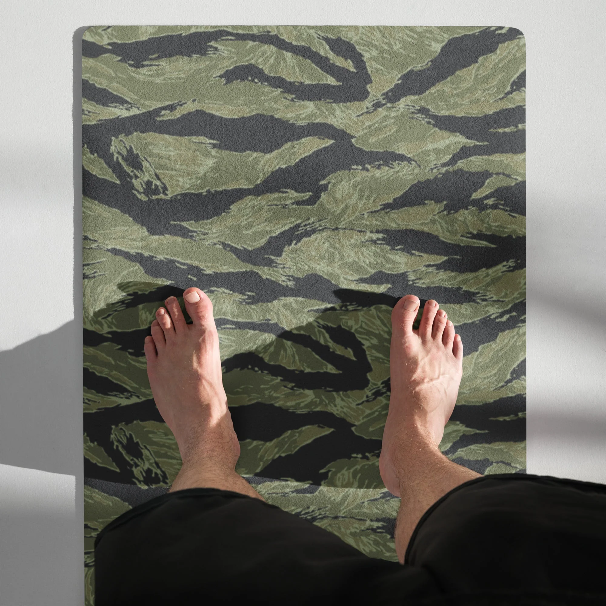 South Vietnamese Sea Wave Tiger Stripe CAMO Yoga Mat - Image 4