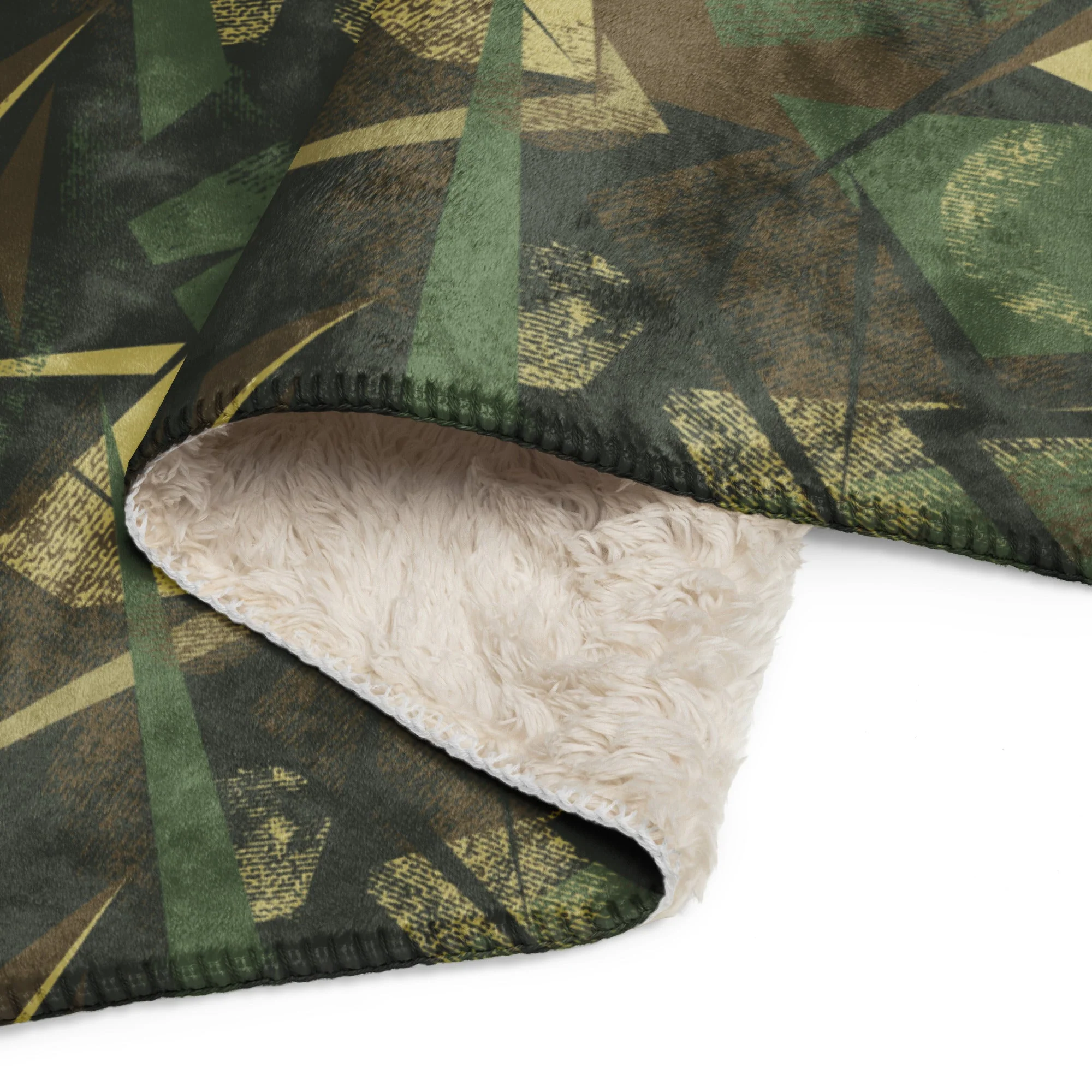 Splinter Vector Jungle CAMO Sherpa Blanket - Image 2