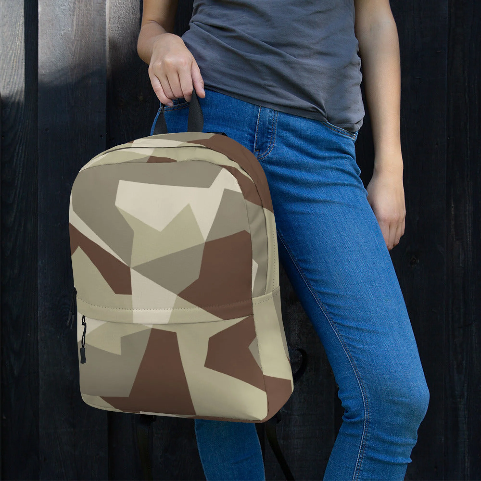 Swedish M90 Desert CAMO Backpack - Image 3