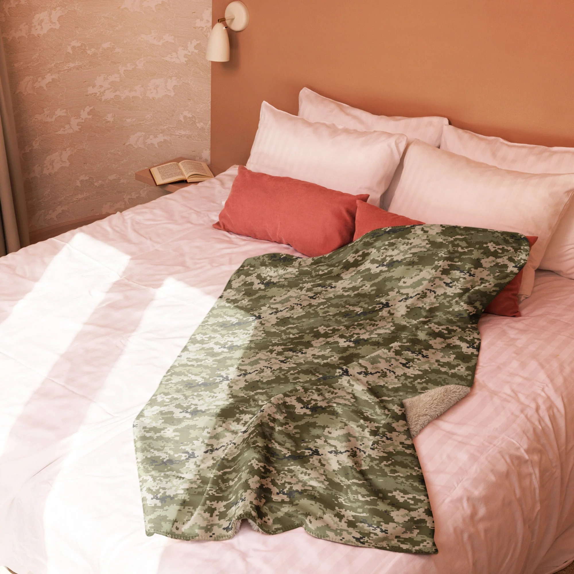 Ukrainian MM14 CAMO Sherpa Blanket - Image 5