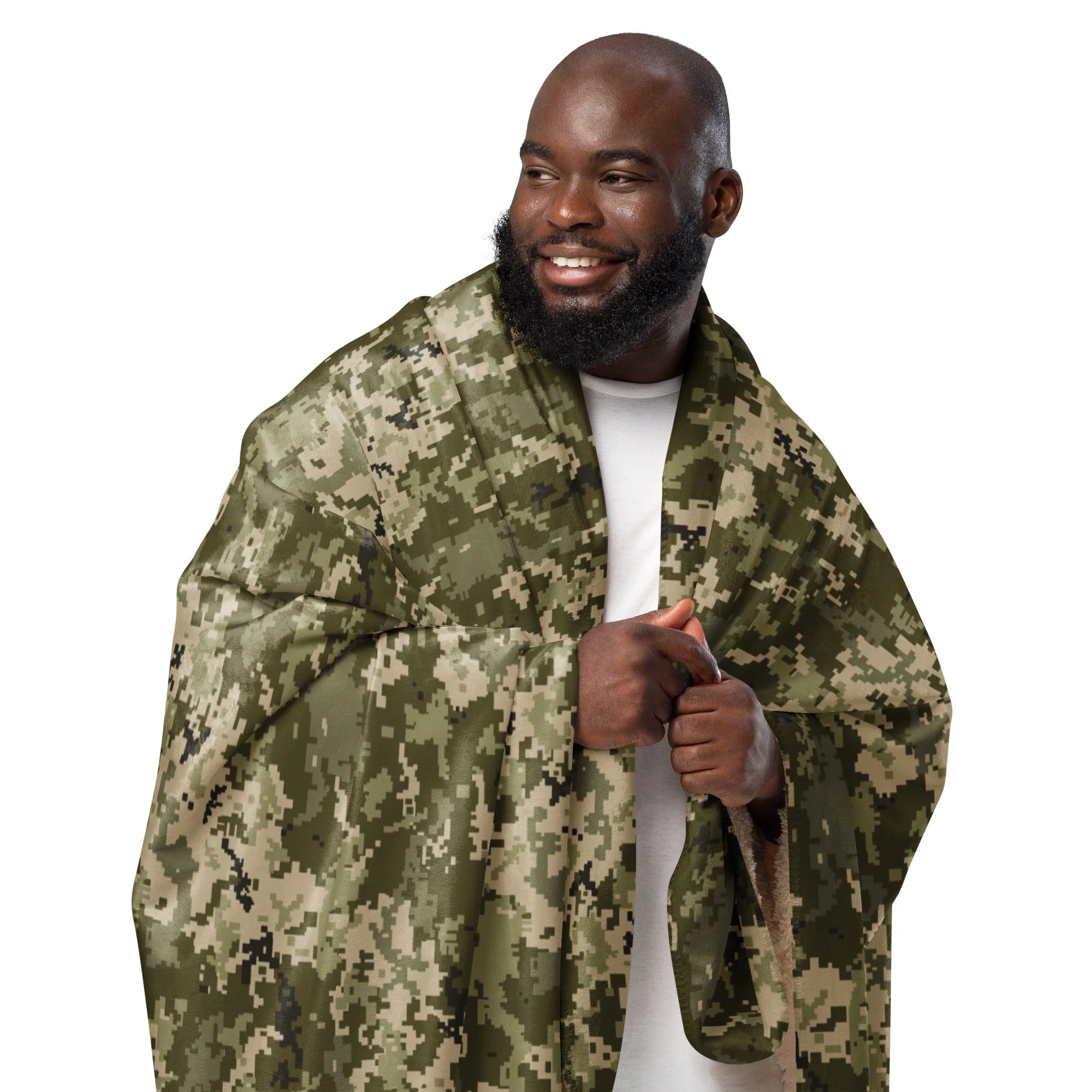 Ukrainian MM14 CAMO Sherpa Blanket - Image 8