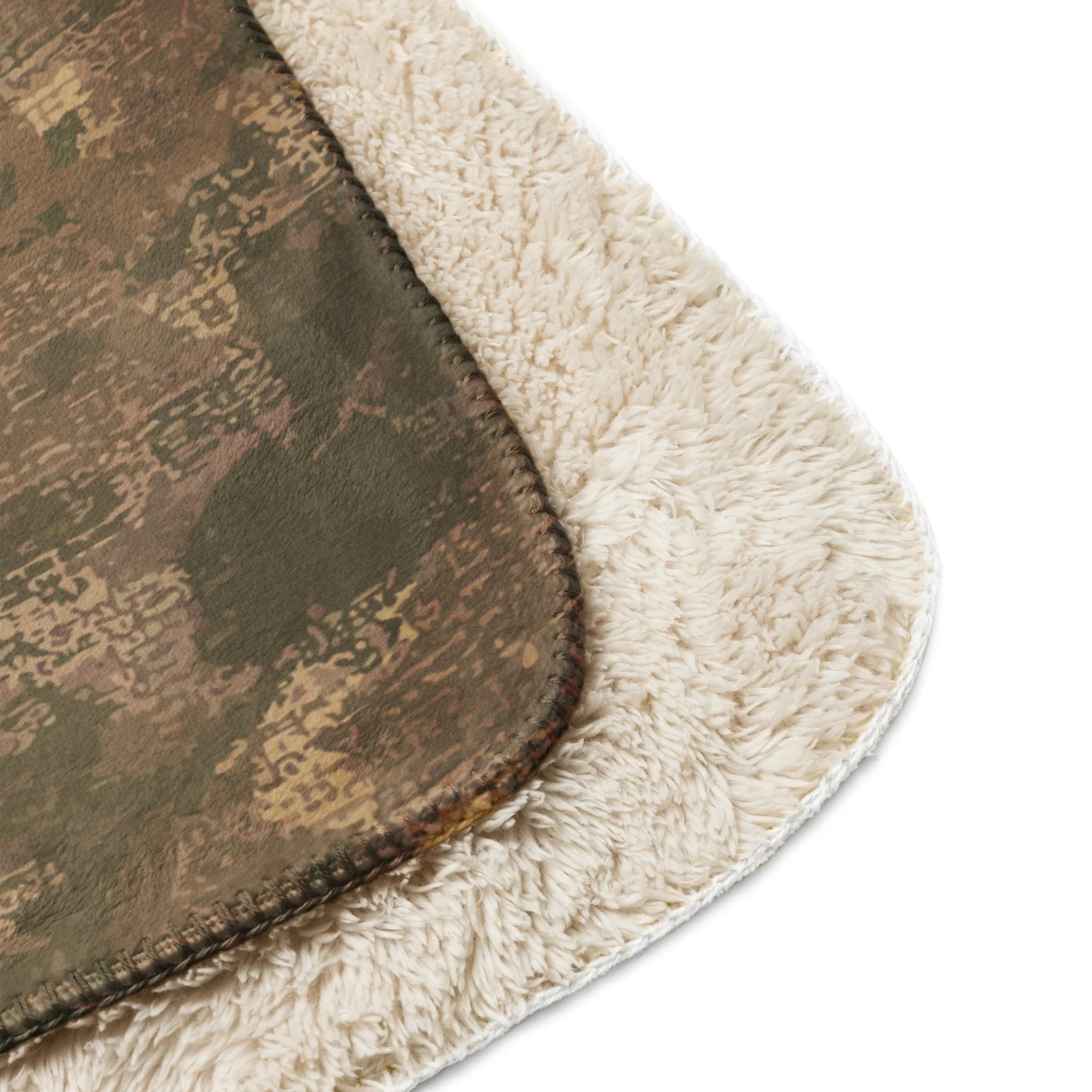 Ukrainian Varan CAMO Sherpa Blanket - Image 10
