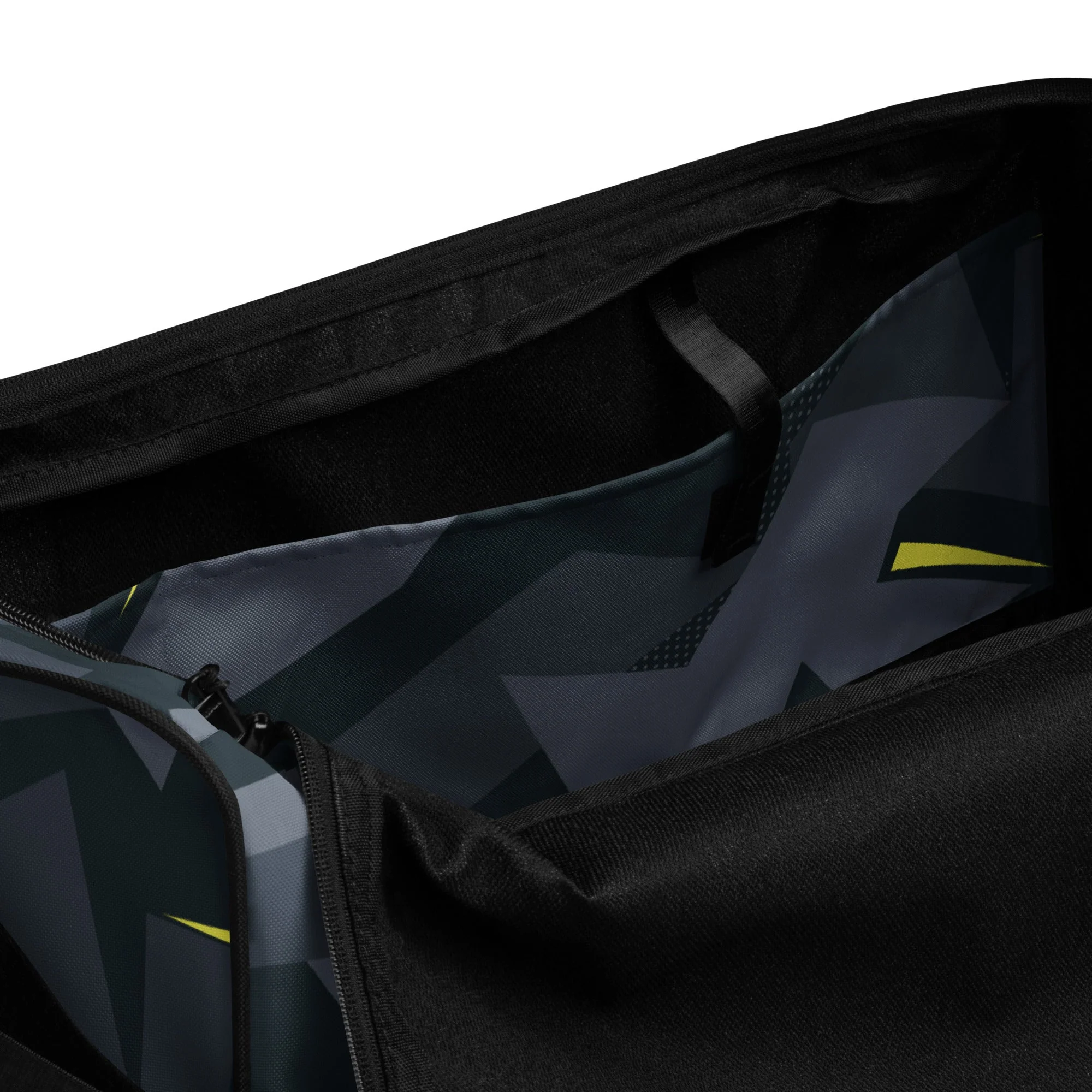 Urban Voltage CAMO Duffle Bag - Image 3